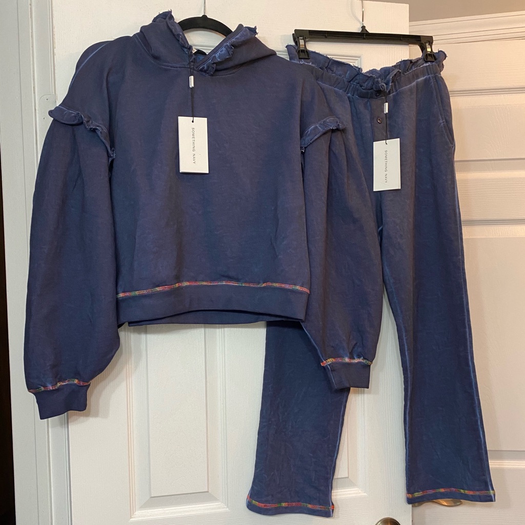 Something Navy Set!